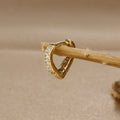  Y26154-7mm Golden-White 1Pc
