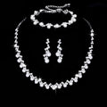  837 746 Pearl Three-Piece Set